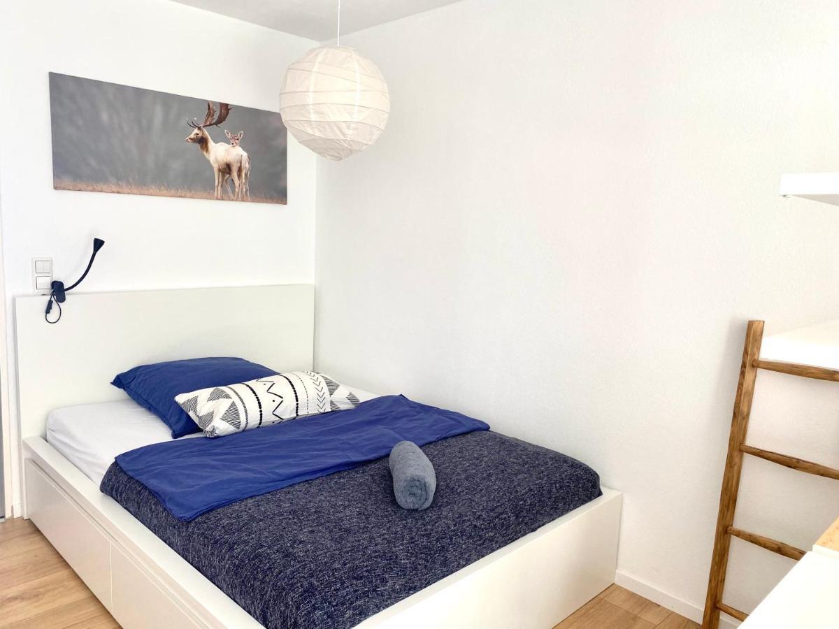 Ferienwohnung Schwarzwaldstrasse プフォルツハイム エクステリア 写真